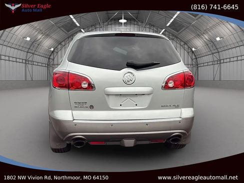 Used 2012 Buick Enclave Leather w/ Trailering Provision Package image 4