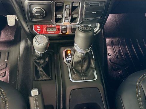 Used 2024 Jeep Wrangler Unlimited Rubicon 392 AWD/4WD image 18