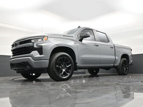 Used 2024 Chevrolet Silverado 1500 RST w/ Protection Package AWD/4WD image 21