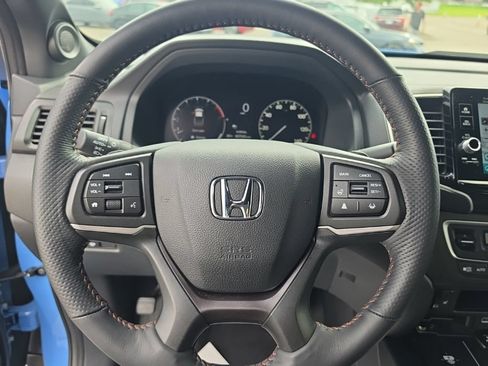 Used 2025 Honda Ridgeline TrailSport+ image 15