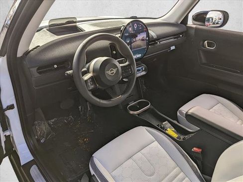 Certified 2025 MINI Cooper S FWD image 10