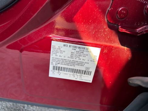 Used 2017 Lincoln MKX Reserve w/ Luxury Package image 31