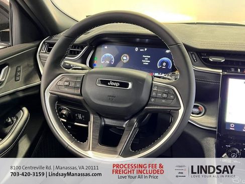 New 2025 Jeep Grand Cherokee L Limited w/ Trailer Tow Package image 18