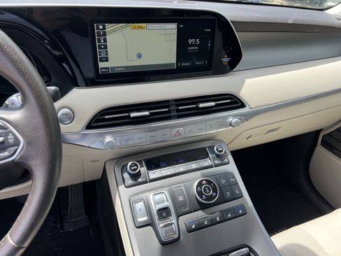 Used 2020 Hyundai Palisade Limited AWD/4WD image 17
