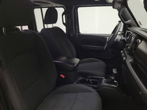 Used 2018 Jeep Wrangler Unlimited Sport AWD/4WD image 21