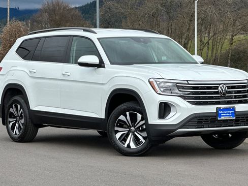 New 2026 Volkswagen Atlas SE AWD/4WD image 1