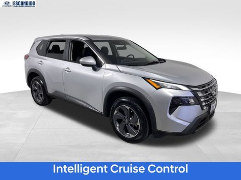 Used 2025 Nissan Rogue SV FWD image 7