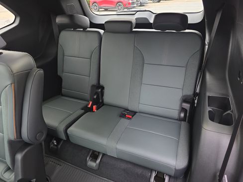 New 2026 GMC Acadia AT4 w/ LPO, All-Weather Package image 13