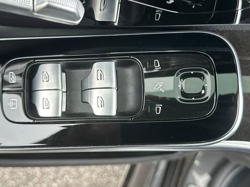 Certified 2023 Mercedes-Benz S 500 4MATIC image 29