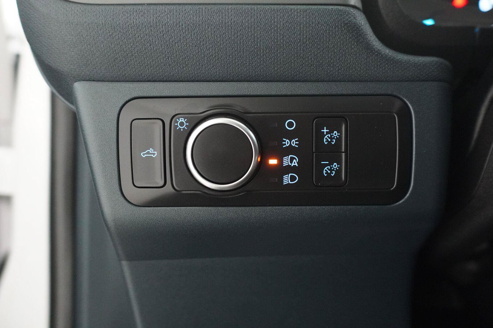 Used 2022 Ford Maverick XL FWD image 13