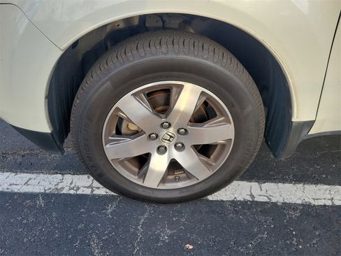 Used 2015 Honda Pilot Touring image 5