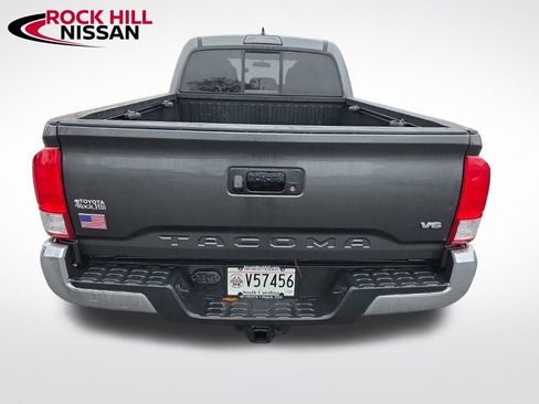 Used 2016 Toyota Tacoma SR5 image 31