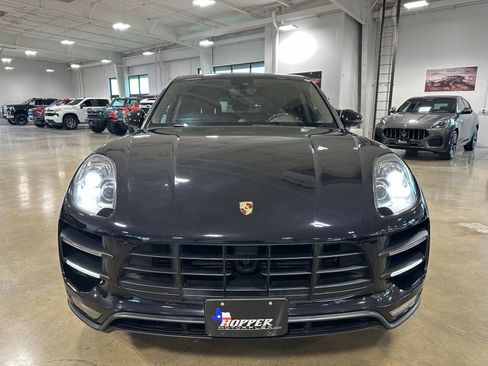 Used 2016 Porsche Macan Turbo image 2