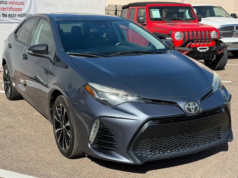 Used 2017 Toyota Corolla SE image 4