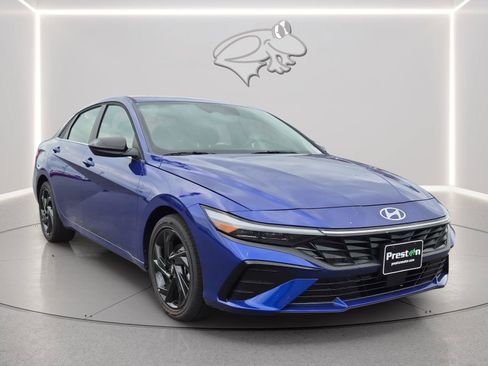 Used 2026 Hyundai Elantra SEL Sport Premium FWD image 7