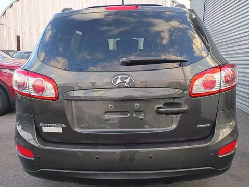 Used 2012 Hyundai Santa Fe GLS image 6
