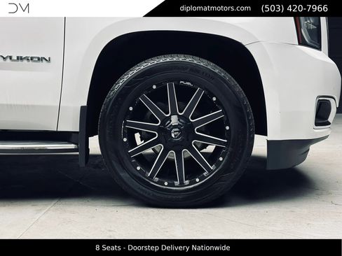 Used 2018 GMC Yukon SLT image 46