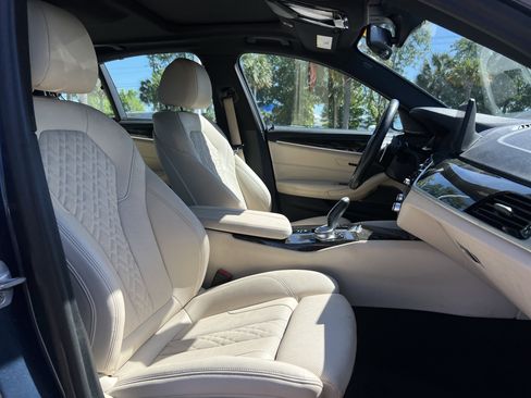 Certified 2023 BMW 530i w/ Premium Package RWD image 33