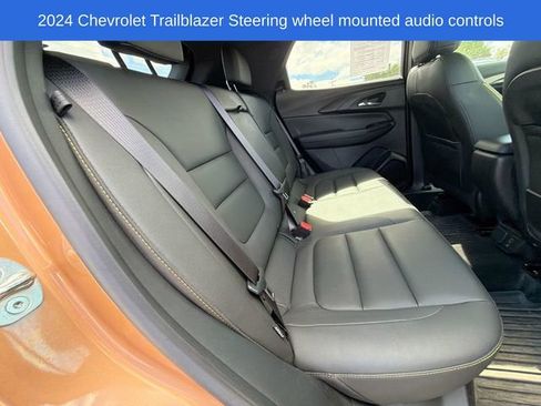 Used 2024 Chevrolet TrailBlazer ACTIV w/ Convenience Package AWD/4WD image 15