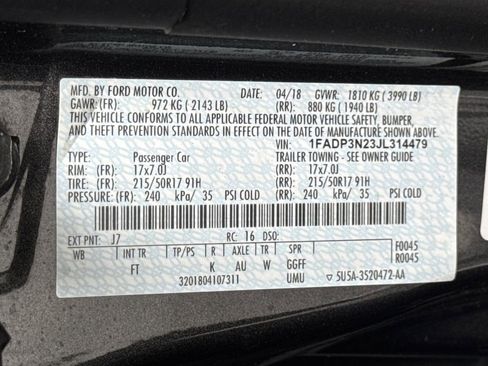 Used 2018 Ford Focus Titanium FWD image 41