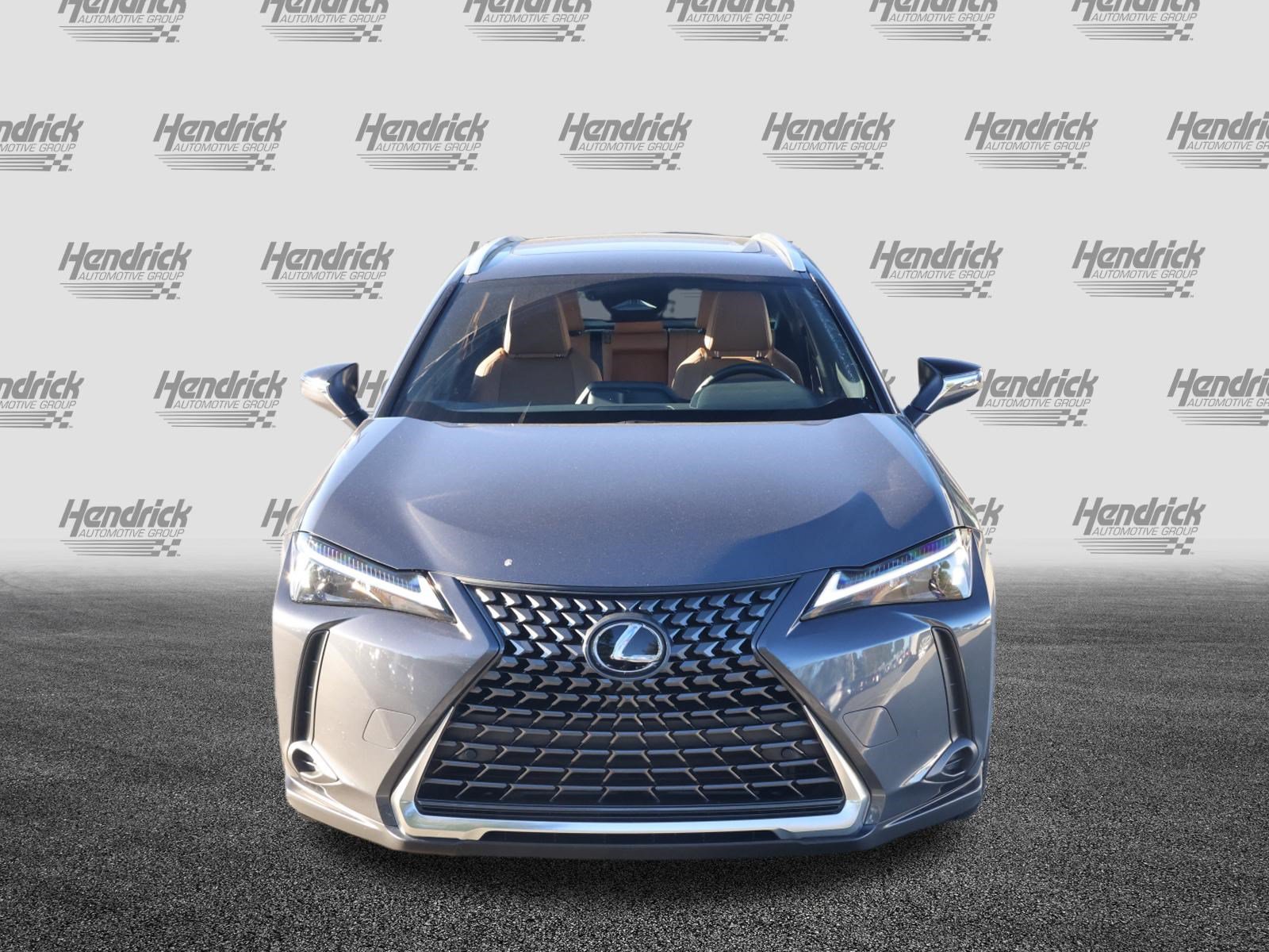 Used 2025 Lexus UX 300h FWD w/ Accessory Package (Z1) image 3