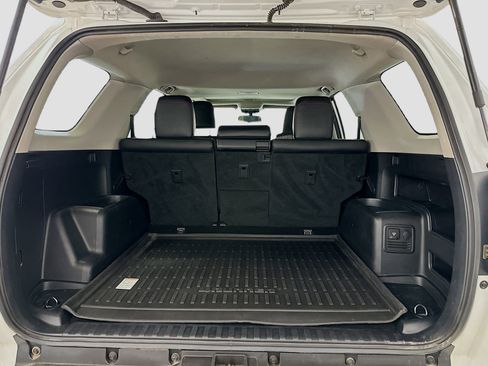 Used 2017 Toyota 4Runner TRD Off-Road Premium image 31