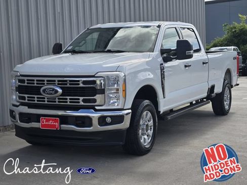 Used 2023 Ford F250 XLT AWD/4WD image 1