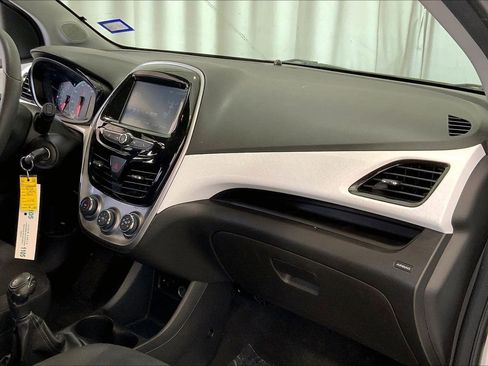 Used 2016 Chevrolet Spark LT image 28