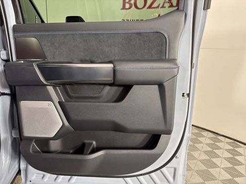 New 2026 Ford F350 Platinum w/ Tremor Off-Road Package image 25