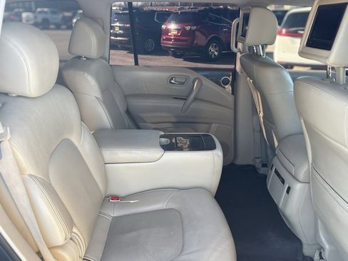 Used 2016 INFINITI QX80 Base w/ 22" Wheel Package image 13