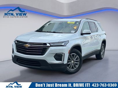 Used 2023 Chevrolet Traverse LT