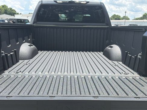 New 2026 Toyota Tundra SR5 AWD/4WD image 18