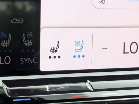 New 2026 Volkswagen Atlas SEL image 25