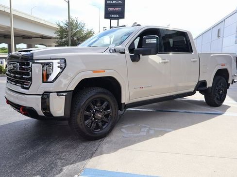 New 2026 GMC Sierra 2500 AT4 w/ AT4 Premium Plus Package image 3
