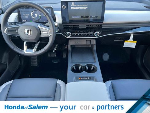New 2026 Honda Prologue Touring image 3