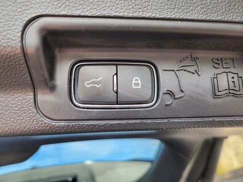 Used 2020 Ford Explorer ST w/ ST Street Pack image 6