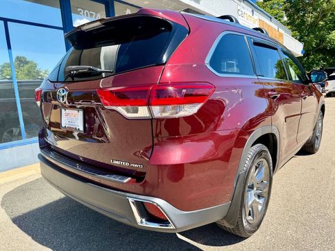 Used 2017 Toyota Highlander Limited Platinum w/ Protection Package #3 AWD/4WD image 10