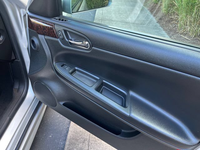 Used 2012 Chevrolet Impala LT FWD image 14