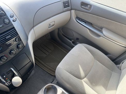 Used 2007 Toyota Sienna LE image 29