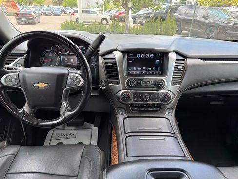 Used 2020 Chevrolet Tahoe Premier AWD/4WD image 19