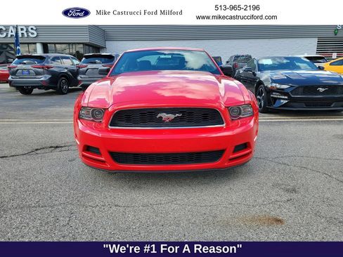 Used 2013 Ford Mustang Coupe RWD image 8