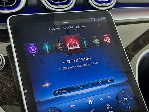 Used 2023 Mercedes-Benz C 300 Sedan image 21