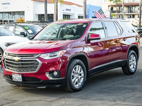Used 2019 Chevrolet Traverse LT FWD image 3