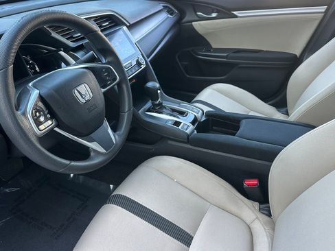 Used 2016 Honda Civic EX image 4