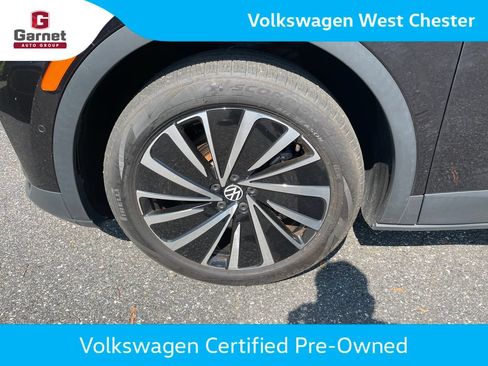 Certified 2023 Volkswagen ID.4 Pro S Plus AWD/4WD image 13