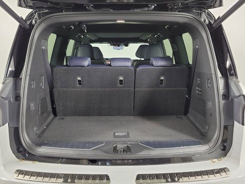 Used 2026 INFINITI QX80 4WD w/ Sport Exterior Package image 7