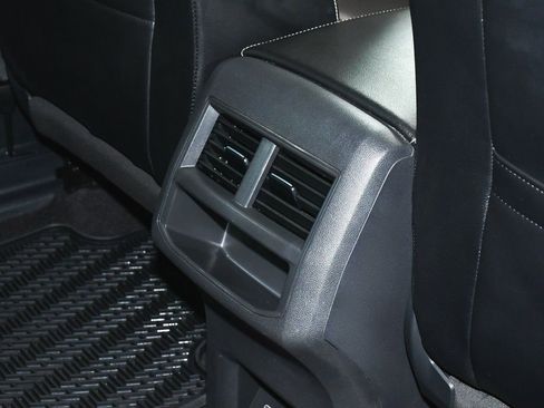 Used 2021 Volkswagen Atlas Cross Sport SEL R-Line image 49