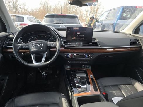 Used 2022 Audi Q5 2.0T Premium image 6