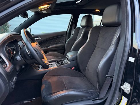 Used 2023 Dodge Charger R/T w/ Plus Group RWD image 19