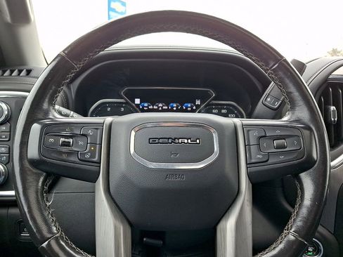 Used 2022 GMC Sierra 3500 Denali image 18